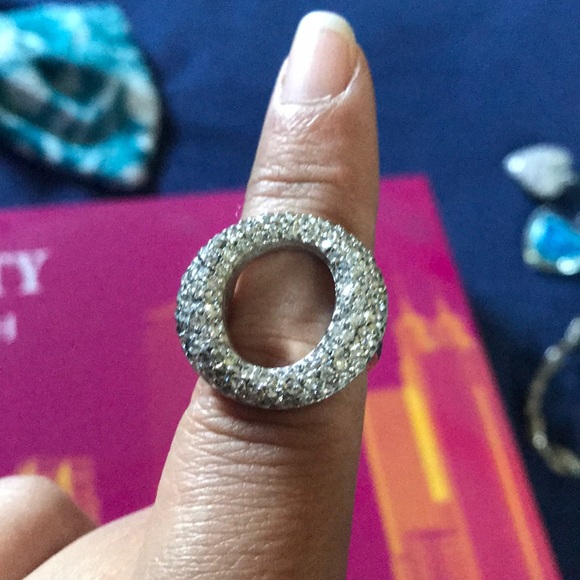 Cool silver circle ring Size 9 - Picture 2 of 5